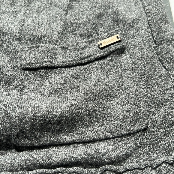 Roots cardigan in salt and pepper - Picture 3 of 6